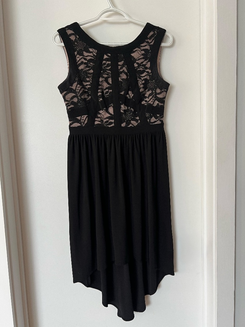 Laura | Formal Black Lace Gown